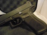 Glock G17 Gen 4 - 7 of 10