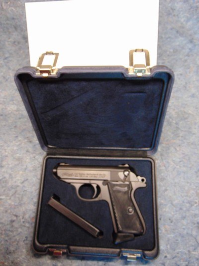 Walther PPK/S — .32 ACP — Factory New — Black