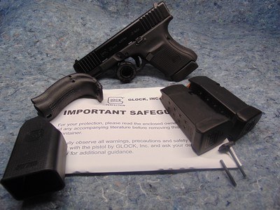 Glock 30 Gen 5 – .45 ACP – Excellent Condition – Complete Factory Package - Image 2 of 14