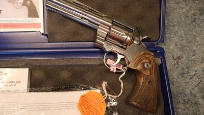 Factory New Colt Python .357 Mag, 5