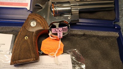 Factory New Colt Python .357 Mag, 5