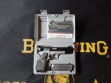 Browning Hi Power 40 S & W LNIC 6 Mags - 1 of 4