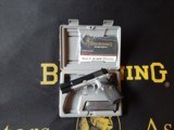 Browning Hi Power 40 S & W LNIC 6 Mags - 2 of 4