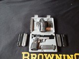 Browning Hi Power 40 S & W LNIC 6 Mags - 3 of 4