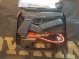 Glock 17L Competition 9MM LNIC - 1 of 6