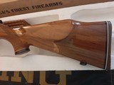 Weatherby Mark XXII 22 USA AT W/Box - 6 of 11