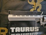 Taurus Raging Bee 218 - 4 of 7