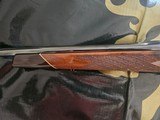 Weatherby Mark V Varmintmaster 22-250 - 11 of 12