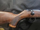 Weatherby Mark XXII DLX 17HMR Anschutz - 3 of 13