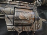 Colt Anaconda Realtree 44mag W/Extras - 2 of 11