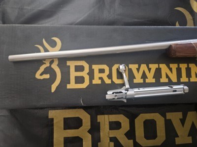 Browning A-Bolt White Gold Medallion 325WSM NIB - Image 10 of 10