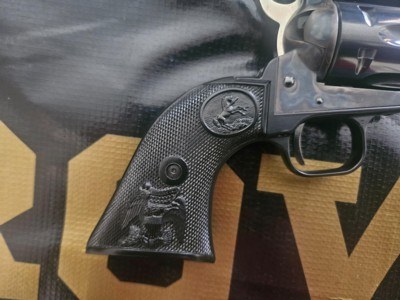 Colt John Wayne The Duke 22LR Commerative NIC - Image 5 of 9