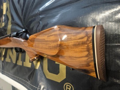 Weatherby Mark V Varmintmaster 224 - Image 6 of 11