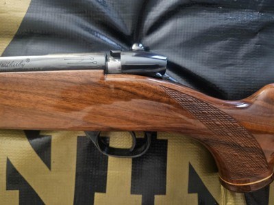 Weatherby Mark V Varmintmaster 224 - Image 9 of 11