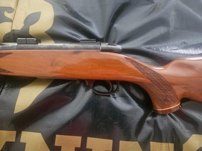 Weatherby Mark V Varmintmaster 224 26