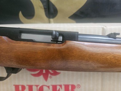 Ruger 10/22 Deluxe Sporter NIB Vintage - Image 4 of 11