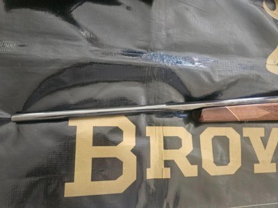 Weatherby Mark V Varmintmaster 22-250 - Image 10 of 10