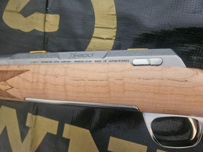 Browning X-Bolt White Gold Medallion Maple 300 Win Mag NIB - Image 8 of 11