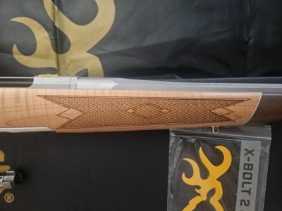 Browning X-Bolt White Gold Medallion maple 30.06 NIB - Image 4 of 11