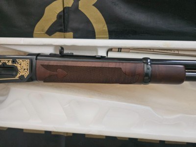Oliver Winchester Model 94 120th Anniversary 44-40 NIB - Image 4 of 9