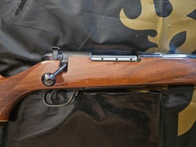 Weatherby Mark V 257 Wby Mag 26