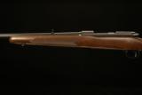 Winchester Pre-64 Model 70 Featherweight .270
- 5 of 6