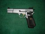 Browning, HI-Power Silver Chrome, 9mm - 4 of 14