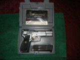 Browning, HI-Power Silver Chrome, 9mm - 1 of 14
