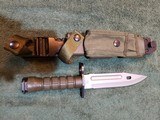 1987 Buck M9 Bayonet
188CB
Cat
#1456
Phrobis
III.
BNIB - 5 of 14