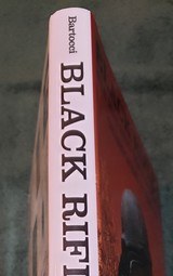 Black Rifle II: The M16 Into the 21st Century
Hardcover. Second edition. Collectors book. - 2 of 2