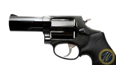 Taurus 605 Blued 3