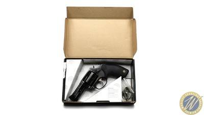 Taurus 605 Blued 3