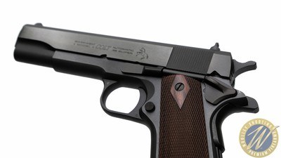 Colt 1911 Classic Government Model .38 Super 5