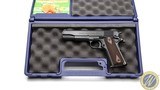 Colt 1911 Classic Government Model .38 Super 5