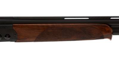 Beretta DT11 Black Carbon Fiber 12ga 32