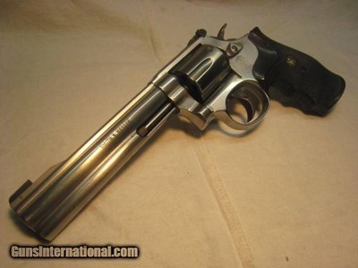 S&W PRELOCK 617 -3 6 shot .22LR Pachmayr Grip Excellent Condition Pre Lock 6 Inch