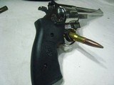 S&W 29 -3 .44 MAGNUM / Nickel / Excellent Condition / CTC Laser Grip / Pistol Rug - 6 of 14
