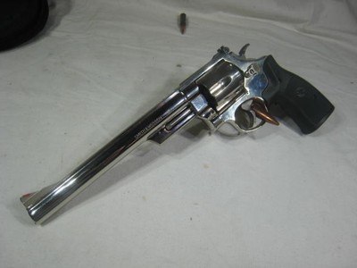 S&W 29 -3 .44 MAGNUM / Nickel / Excellent Condition / CTC Laser Grip / Pistol Rug