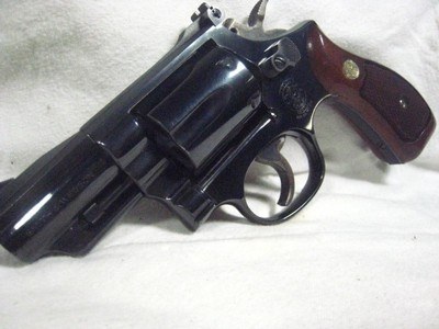 S&W Smith & Wesson 19 -5 SNUBBY!! 2