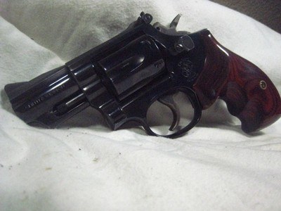 S&W Smith & Wesson 19 -5 SNUBBY!! 2
