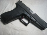 Glock 17 Gen2 METROPOLITIAN POLICE MPDC Gen 2 Great Condition Night Sights Over Watch Flat Trigger - Image 1 of 15