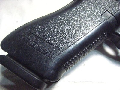 Glock 17 Gen2 METROPOLITIAN POLICE MPDC Gen 2 Great Condition Night Sights Over Watch Flat Trigger - Image 10 of 15