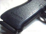 Glock 17 Gen2 METROPOLITIAN POLICE MPDC Gen 2 Great Condition Night Sights Over Watch Flat Trigger - Image 10 of 15
