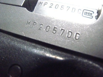 Glock 17 Gen2 METROPOLITIAN POLICE MPDC Gen 2 Great Condition Night Sights Over Watch Flat Trigger - Image 3 of 15