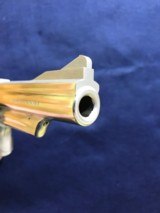 Smith and Wesson Model 66 No Dash 357 Magnum - 10 of 15