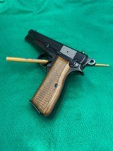 Mint Browning Hi Power T-Series - 4 of 15
