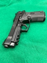 LNIB Beretta Cheetah 80X .380 ACP - 6 of 7