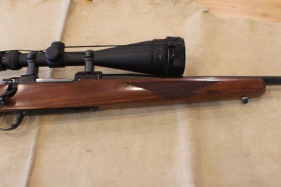 Ruger M77 Walnut stock 22-250 with Simmons Whitetail Classic 6.5-20 power - Image 3 of 7