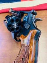 Smith & Wesson Model 27-2 .357 Magnum - 7 of 11