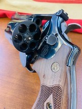 SMITH & WESSON MODEL 57 41 MAGNUM - 4 of 11
